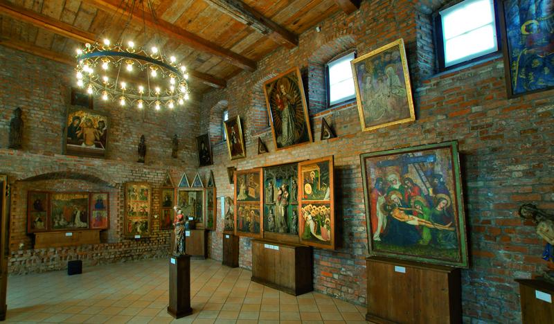 Na zdjęciu można zobaczyć wnętrze Muzuem Diecezjalnego w Tarnowie.