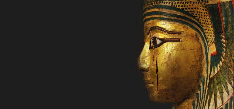 Fragment de sarcophage d’une momie égyptienne